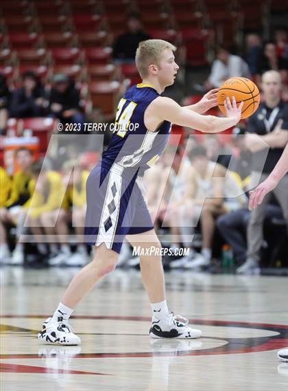 Thumbnail 2 in Summit Academy vs. Emery (UHSAA 3A Quarterfinal) photogallery.