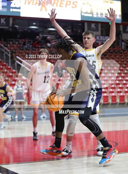 Thumbnail 3 in Summit Academy vs. Emery (UHSAA 3A Quarterfinal) photogallery.