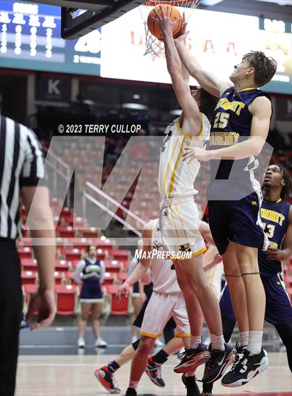 Thumbnail 2 in Summit Academy vs. Emery (UHSAA 3A Quarterfinal) photogallery.