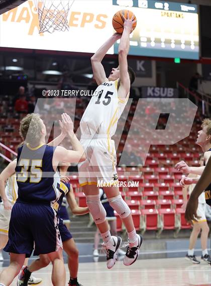 Thumbnail 2 in Summit Academy vs. Emery (UHSAA 3A Quarterfinal) photogallery.