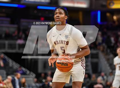 Thumbnail 3 in Indianapolis Lutheran v Southwood (IHSAA 1A Final) photogallery.