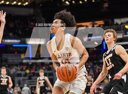 Thumbnail 2 in Indianapolis Lutheran v Southwood (IHSAA 1A Final) photogallery.