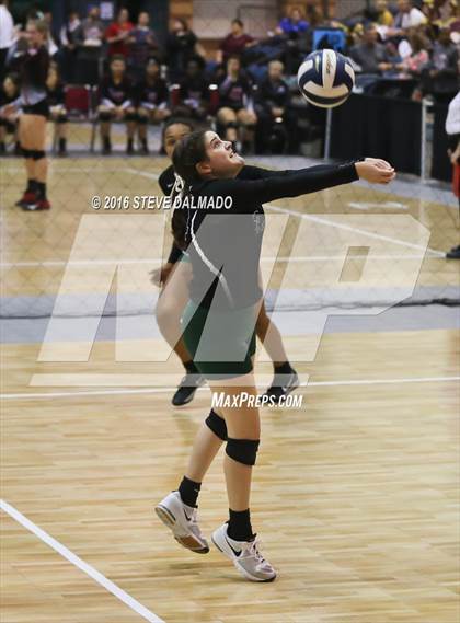 Thumbnail 2 in Slidell vs Mandeville (LHSAA Division I Quarterfinal Playoff) photogallery.