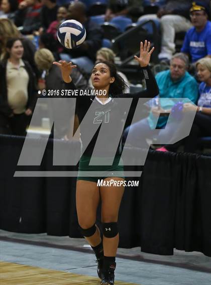 Thumbnail 1 in Slidell vs Mandeville (LHSAA Division I Quarterfinal Playoff) photogallery.