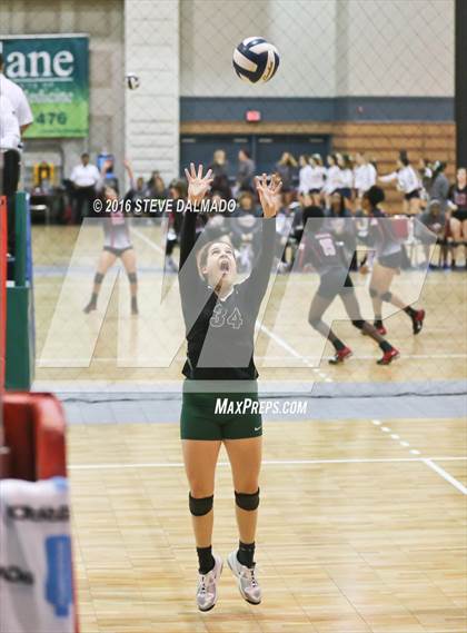 Thumbnail 3 in Slidell vs Mandeville (LHSAA Division I Quarterfinal Playoff) photogallery.
