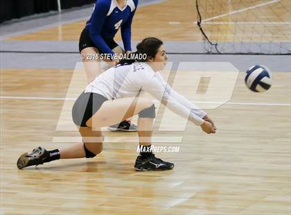 Thumbnail 3 in Slidell vs Mandeville (LHSAA Division I Quarterfinal Playoff) photogallery.