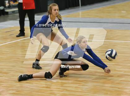 Thumbnail 1 in Slidell vs Mandeville (LHSAA Division I Quarterfinal Playoff) photogallery.