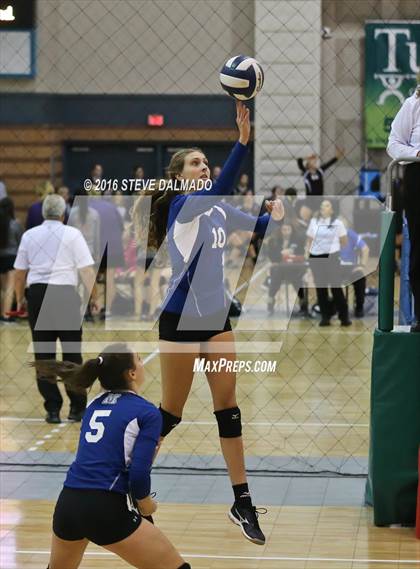 Thumbnail 3 in Slidell vs Mandeville (LHSAA Division I Quarterfinal Playoff) photogallery.