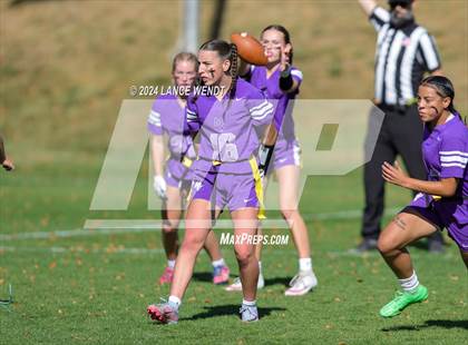 Thumbnail 2 in Mountain View vs. Ponderosa (CHSAA 4A Second Round) photogallery.