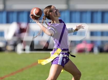 Thumbnail 2 in Mountain View vs. Ponderosa (CHSAA 4A Second Round) photogallery.