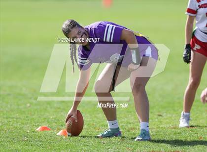 Thumbnail 2 in Mountain View vs. Ponderosa (CHSAA 4A Second Round) photogallery.