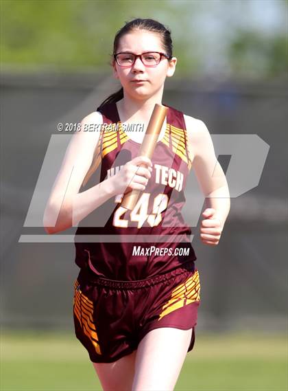 Thumbnail 1 in Buffalo Public (All-High Meet) 4x800 Relays photogallery.