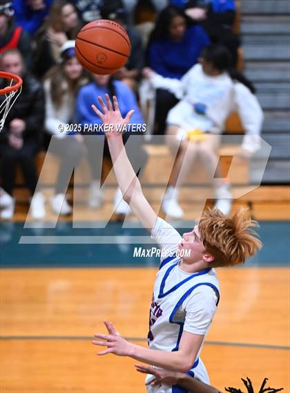 Thumbnail 1 in Edna Karr @ Metairie Park Country Day photogallery.