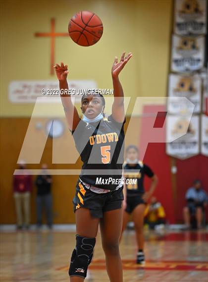 Thumbnail 2 in Bishop O'Dowd @ Cardinal Newman (CIF NCS Open Division Playoffs) photogallery.
