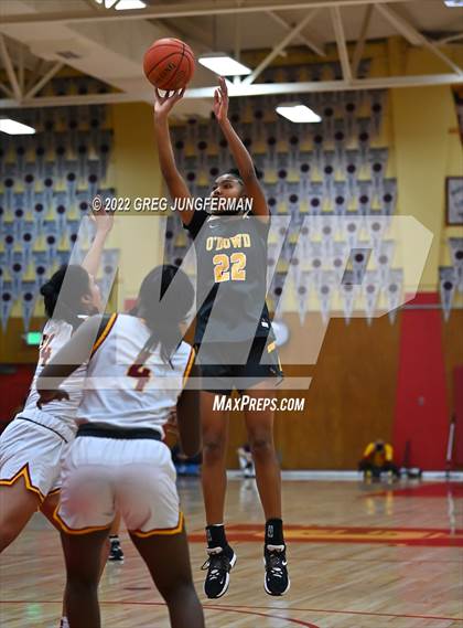 Thumbnail 2 in Bishop O'Dowd @ Cardinal Newman (CIF NCS Open Division Playoffs) photogallery.