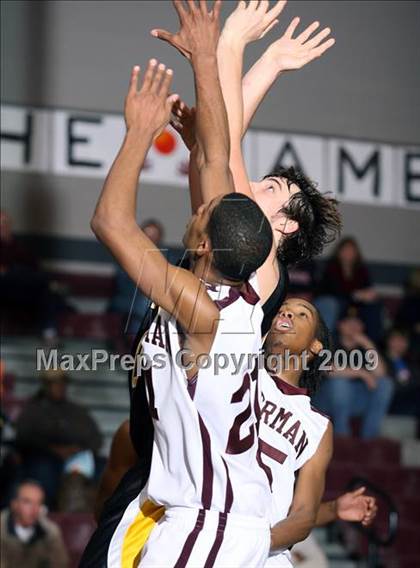 Thumbnail 2 in Sherman vs Forney (Sherman Holiday Tournament) photogallery.