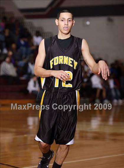 Thumbnail 3 in Sherman vs Forney (Sherman Holiday Tournament) photogallery.