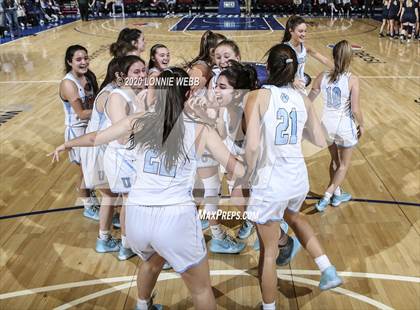Thumbnail 2 in Ursuline vs. Our Lady of Lourdes (Section 1 Class AA Final) photogallery.
