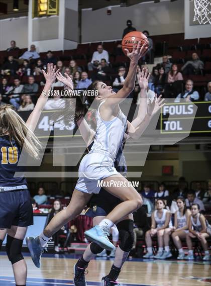 Thumbnail 1 in Ursuline vs. Our Lady of Lourdes (Section 1 Class AA Final) photogallery.