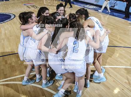 Thumbnail 2 in Ursuline vs. Our Lady of Lourdes (Section 1 Class AA Final) photogallery.