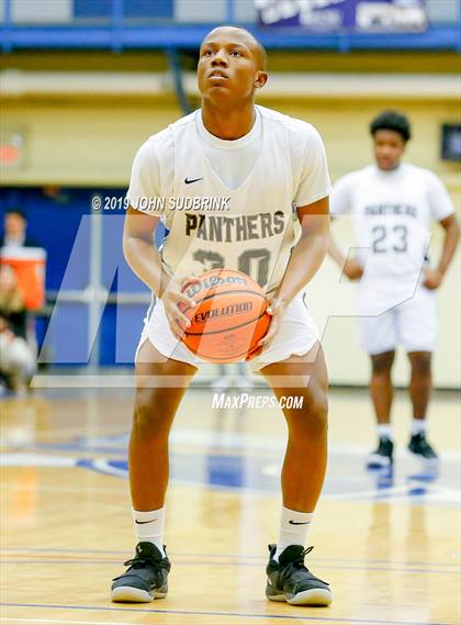 Thumbnail 3 in Churchland vs Pasquotank County (Robert L. Vaughan Border Clash Basketball Invitational) photogallery.