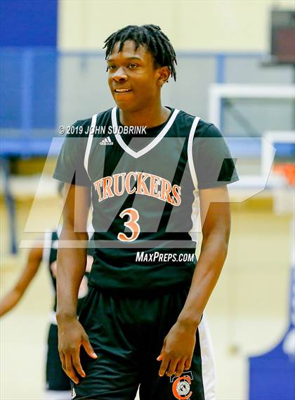 Thumbnail 1 in Churchland vs Pasquotank County (Robert L. Vaughan Border Clash Basketball Invitational) photogallery.