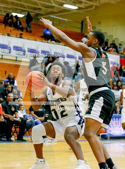 Thumbnail 2 in Churchland vs Pasquotank County (Robert L. Vaughan Border Clash Basketball Invitational) photogallery.
