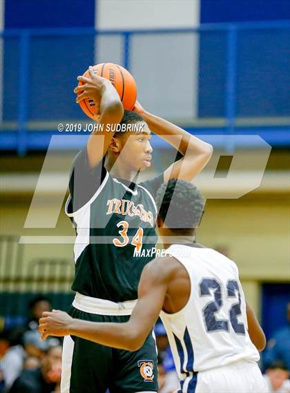 Thumbnail 2 in Churchland vs Pasquotank County (Robert L. Vaughan Border Clash Basketball Invitational) photogallery.