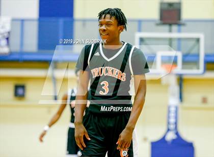 Thumbnail 3 in Churchland vs Pasquotank County (Robert L. Vaughan Border Clash Basketball Invitational) photogallery.