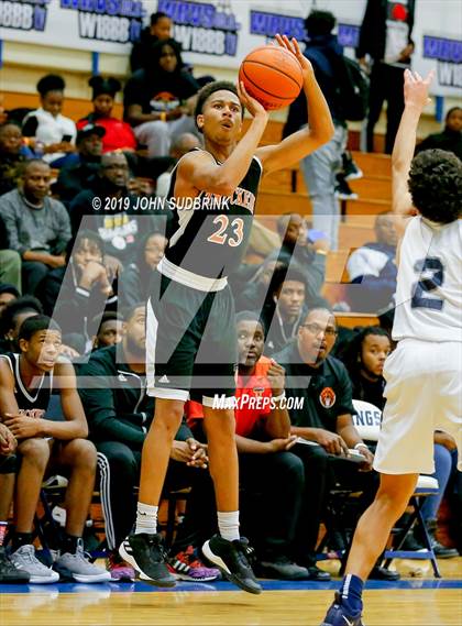 Thumbnail 2 in Churchland vs Pasquotank County (Robert L. Vaughan Border Clash Basketball Invitational) photogallery.
