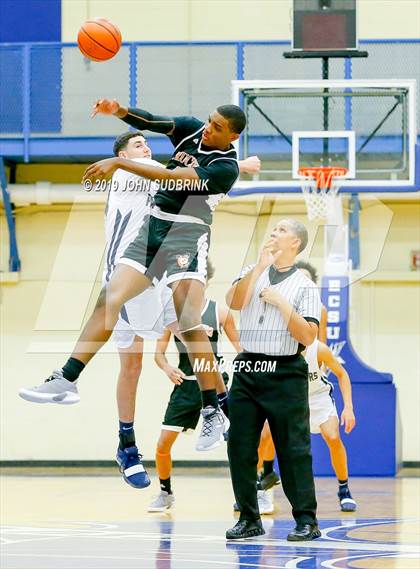 Thumbnail 3 in Churchland vs Pasquotank County (Robert L. Vaughan Border Clash Basketball Invitational) photogallery.