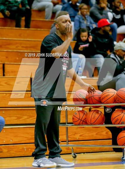 Thumbnail 1 in Churchland vs Pasquotank County (Robert L. Vaughan Border Clash Basketball Invitational) photogallery.