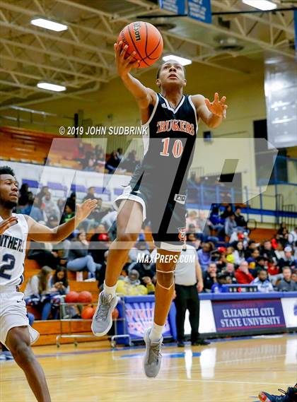 Thumbnail 3 in Churchland vs Pasquotank County (Robert L. Vaughan Border Clash Basketball Invitational) photogallery.