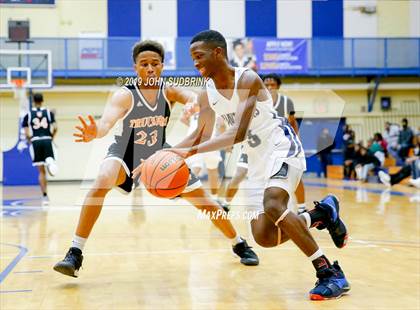 Thumbnail 2 in Churchland vs Pasquotank County (Robert L. Vaughan Border Clash Basketball Invitational) photogallery.