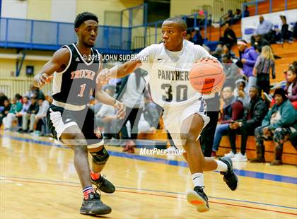 Thumbnail 2 in Churchland vs Pasquotank County (Robert L. Vaughan Border Clash Basketball Invitational) photogallery.