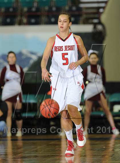 Thumbnail 3 in Regis Jesuit vs. Horizon (CHSAA 5A Girls Great 8) photogallery.