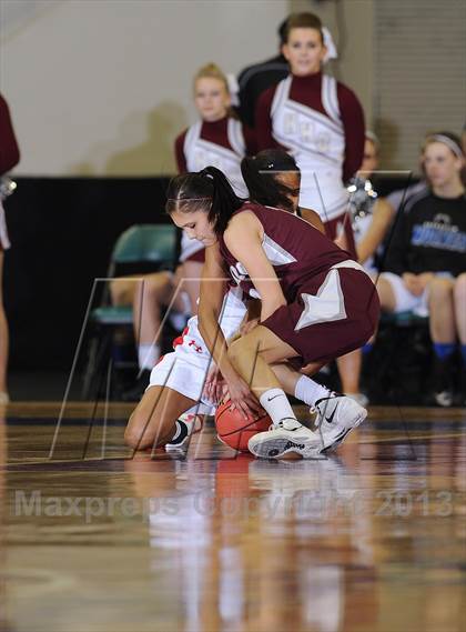 Thumbnail 1 in Regis Jesuit vs. Horizon (CHSAA 5A Girls Great 8) photogallery.