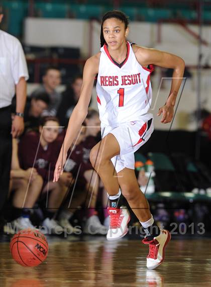 Thumbnail 3 in Regis Jesuit vs. Horizon (CHSAA 5A Girls Great 8) photogallery.