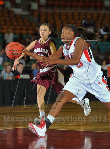 Thumbnail 1 in Regis Jesuit vs. Horizon (CHSAA 5A Girls Great 8) photogallery.