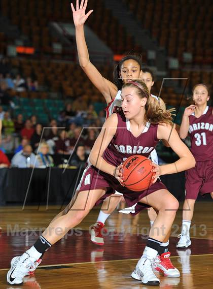 Thumbnail 2 in Regis Jesuit vs. Horizon (CHSAA 5A Girls Great 8) photogallery.