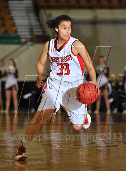 Thumbnail 2 in Regis Jesuit vs. Horizon (CHSAA 5A Girls Great 8) photogallery.