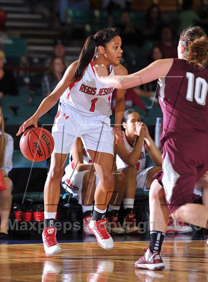 Thumbnail 3 in Regis Jesuit vs. Horizon (CHSAA 5A Girls Great 8) photogallery.