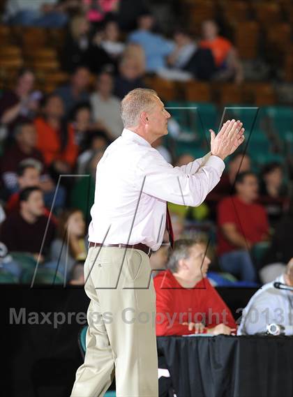 Thumbnail 2 in Regis Jesuit vs. Horizon (CHSAA 5A Girls Great 8) photogallery.