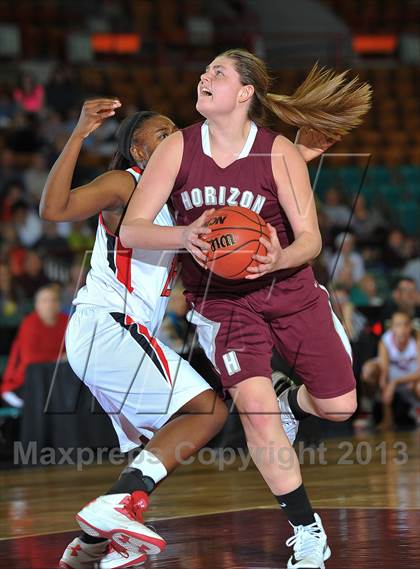 Thumbnail 2 in Regis Jesuit vs. Horizon (CHSAA 5A Girls Great 8) photogallery.
