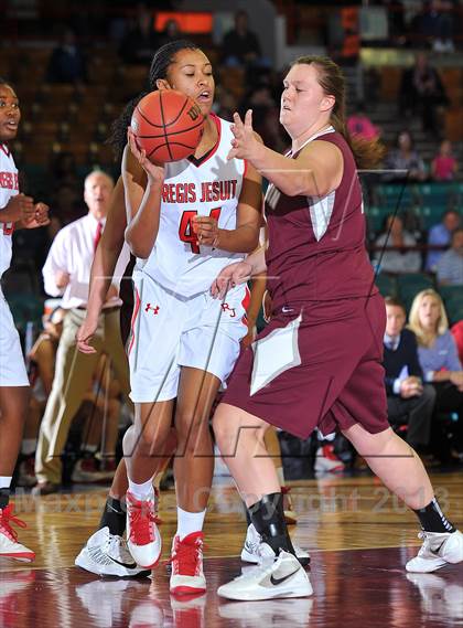 Thumbnail 2 in Regis Jesuit vs. Horizon (CHSAA 5A Girls Great 8) photogallery.