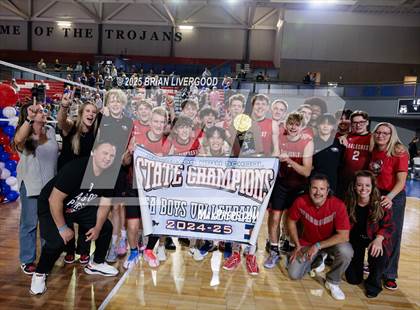 Thumbnail 2 in Littleton Public Schools vs. Eaglecrest (CHSAA 5A Final) photogallery.