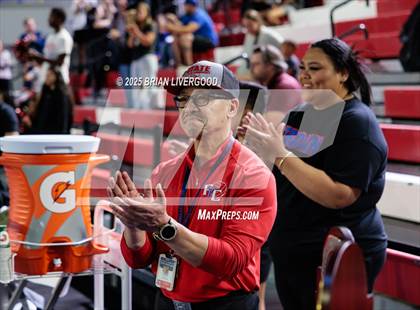 Thumbnail 2 in Littleton Public Schools vs. Eaglecrest (CHSAA 5A Final) photogallery.