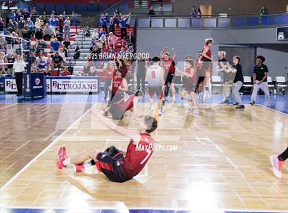 Thumbnail 3 in Littleton Public Schools vs. Eaglecrest (CHSAA 5A Final) photogallery.