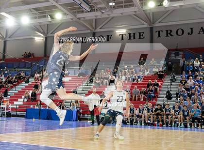 Thumbnail 3 in Littleton Public Schools vs. Eaglecrest (CHSAA 5A Final) photogallery.