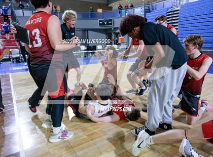 Thumbnail 2 in Littleton Public Schools vs. Eaglecrest (CHSAA 5A Final) photogallery.